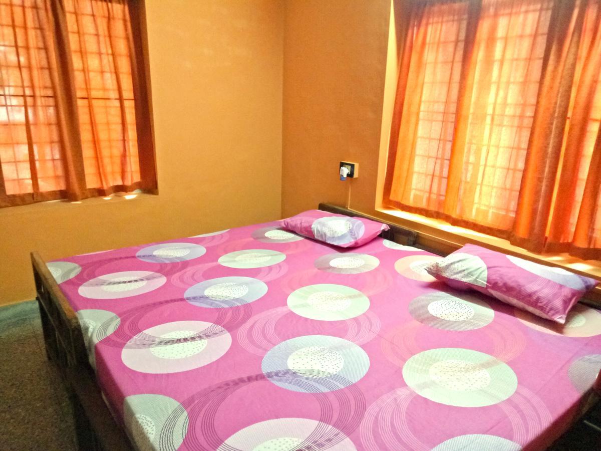 Aham Yoga Nest Bed and Breakfast Alappuzha Exterior foto