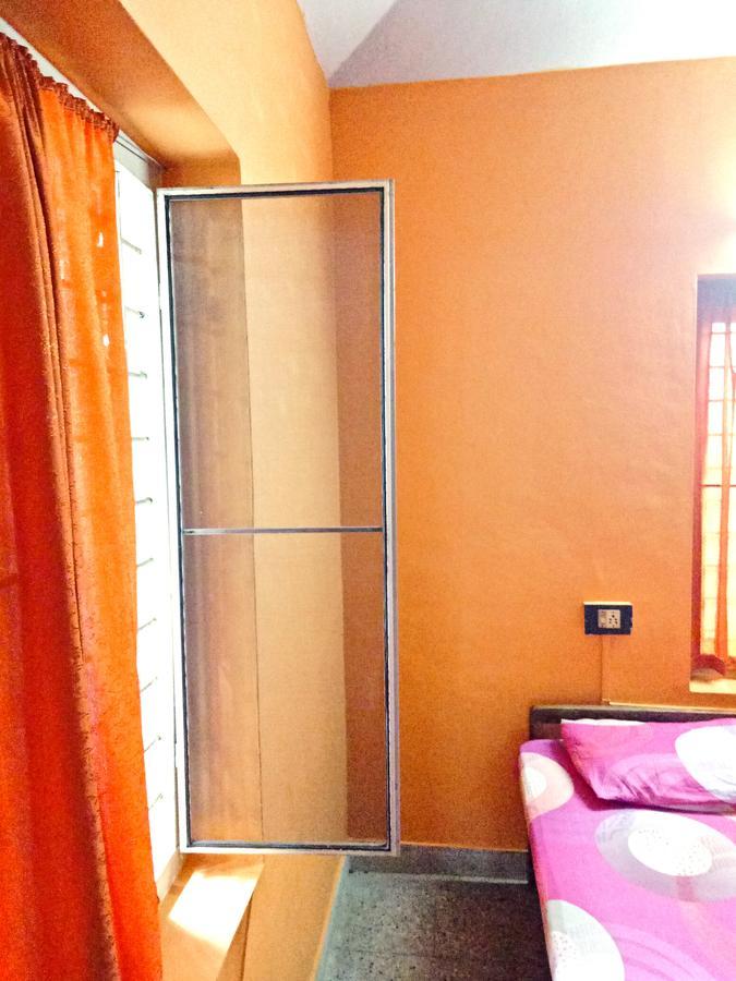 Aham Yoga Nest Bed and Breakfast Alappuzha Exterior foto